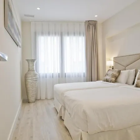 Spaces Urban Flat- 3 Bedrooms, 3 Bathrooms, Huge Terrace, Near Apartment